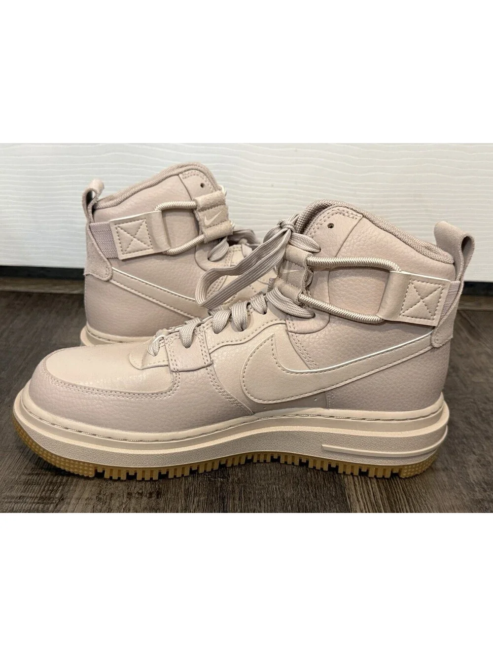 Nike Women's Air Force 1 High Utility 2.0 'Arctic Pink Gum' 8.5 Shoes DC3584-200